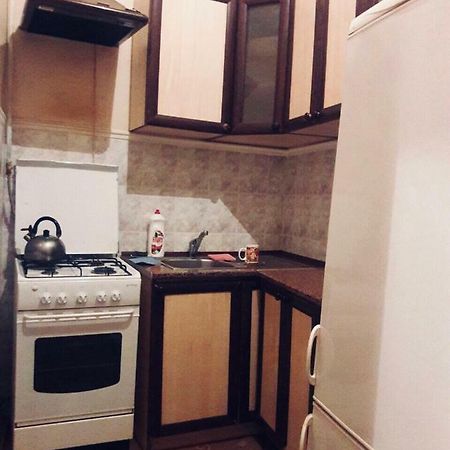 Квартира Між Вокзалом І Центром Lviv Eksteriør bilde